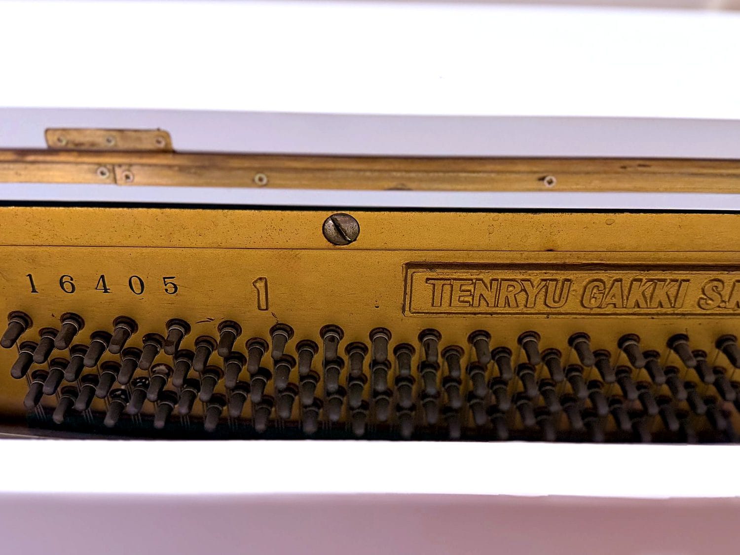 Eterna (Yamaha) Model 1, Eterna by Yamaha, White, view 3, Basbous & Sons Lebanon