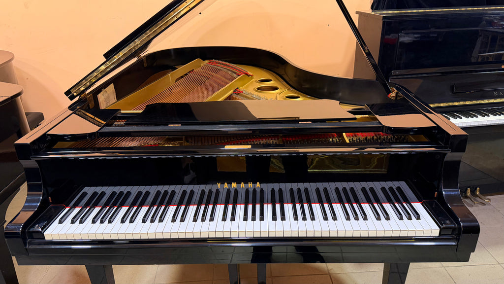 Yamaha G5 - Ebony Polish Semi-Concert Grand (Serial No. E2950748)