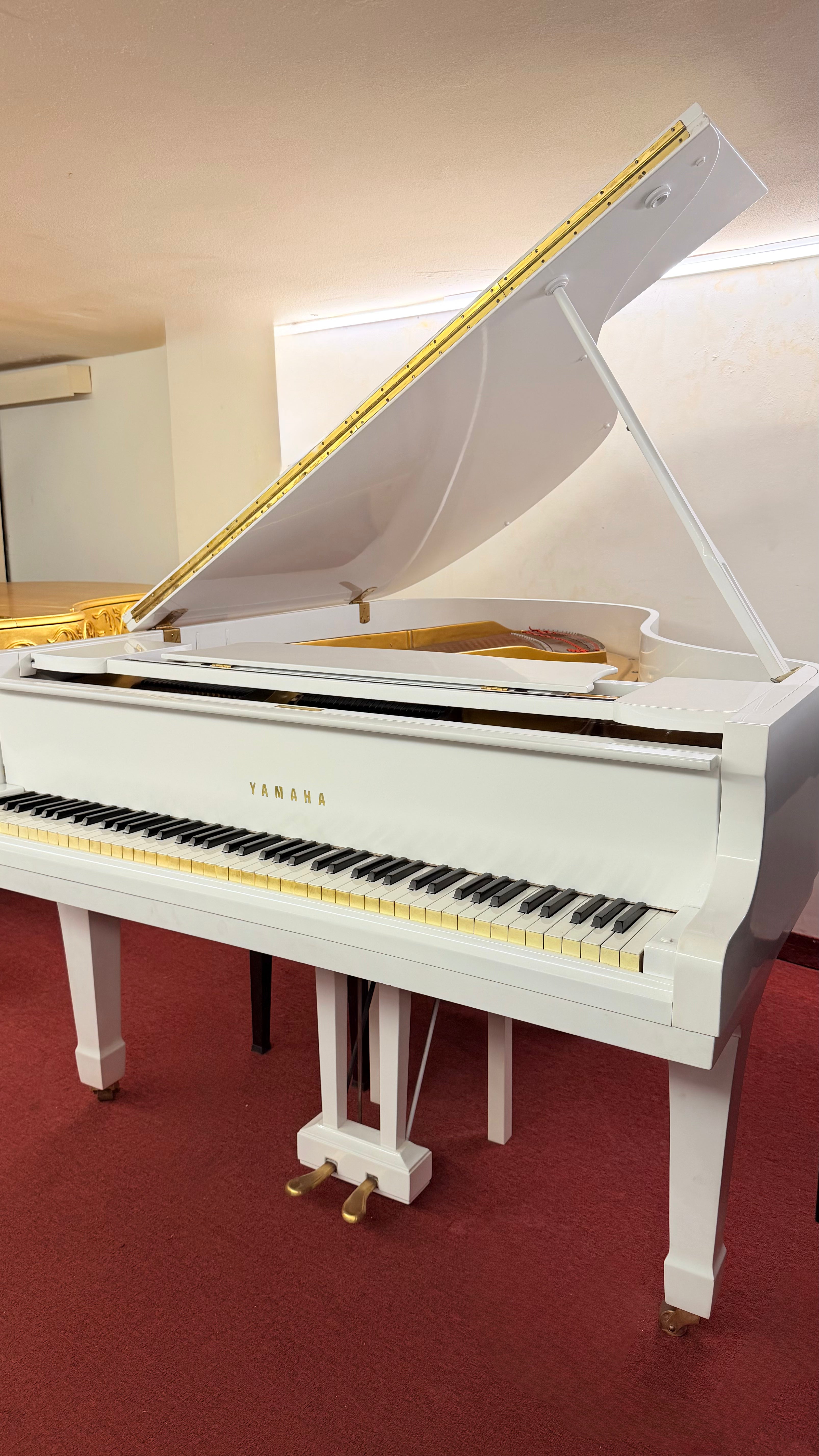 Yamaha G3 - White Polish Grand Piano (Serial No. E1338442)